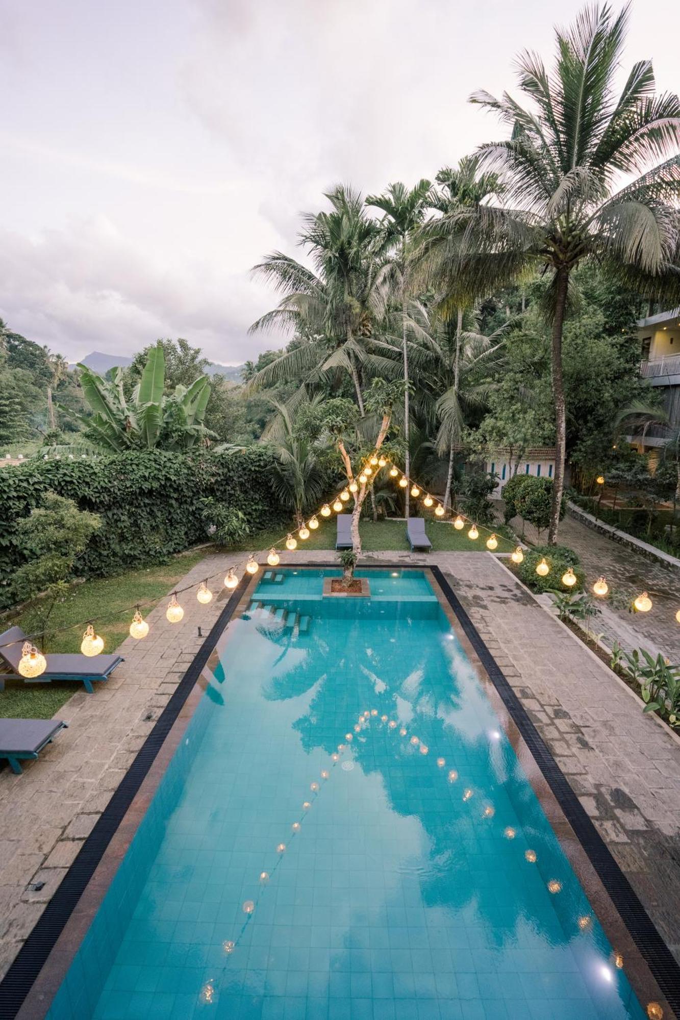 French Garden Kandy Exterior photo